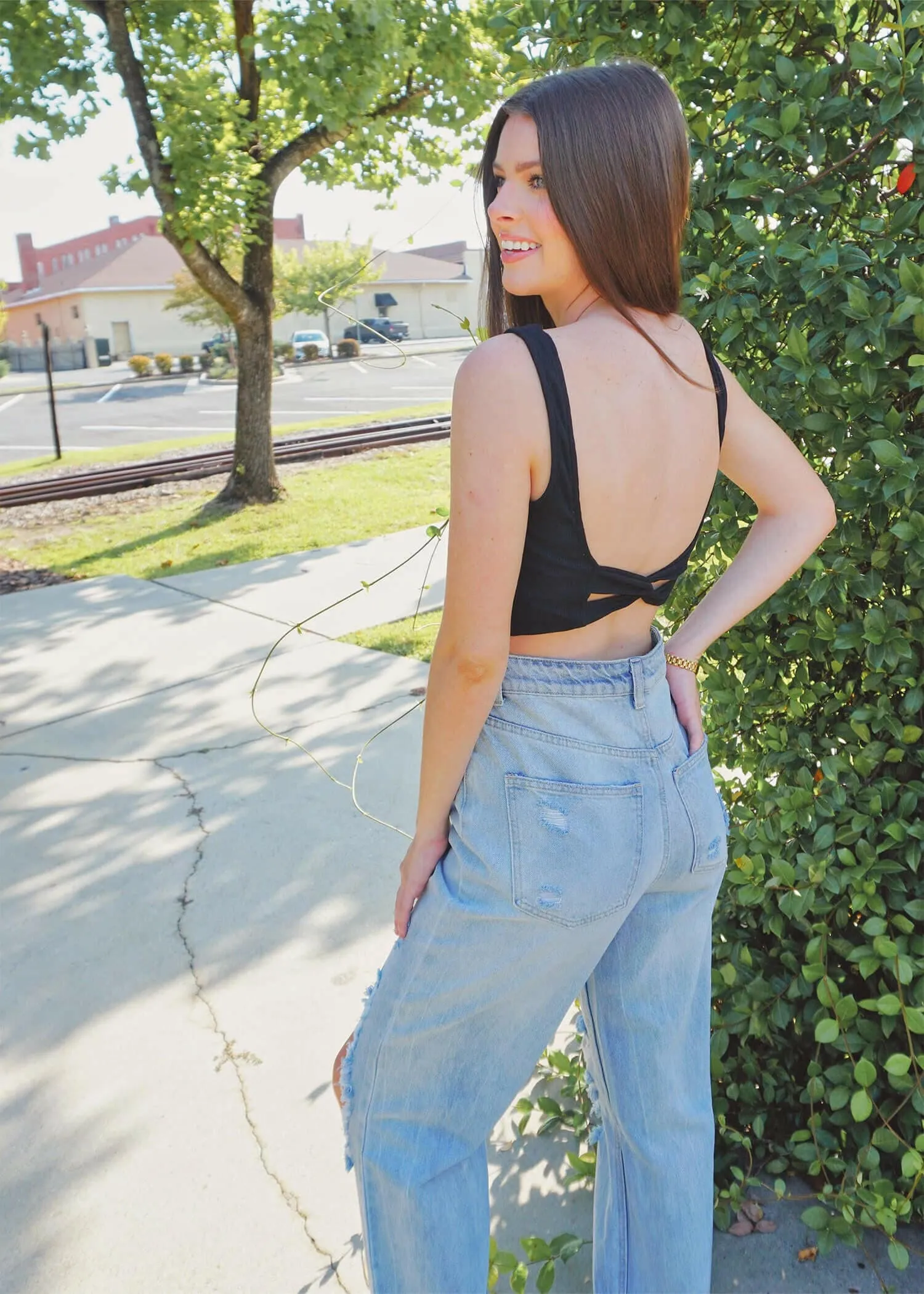 Coming In With A Twist Top - Black