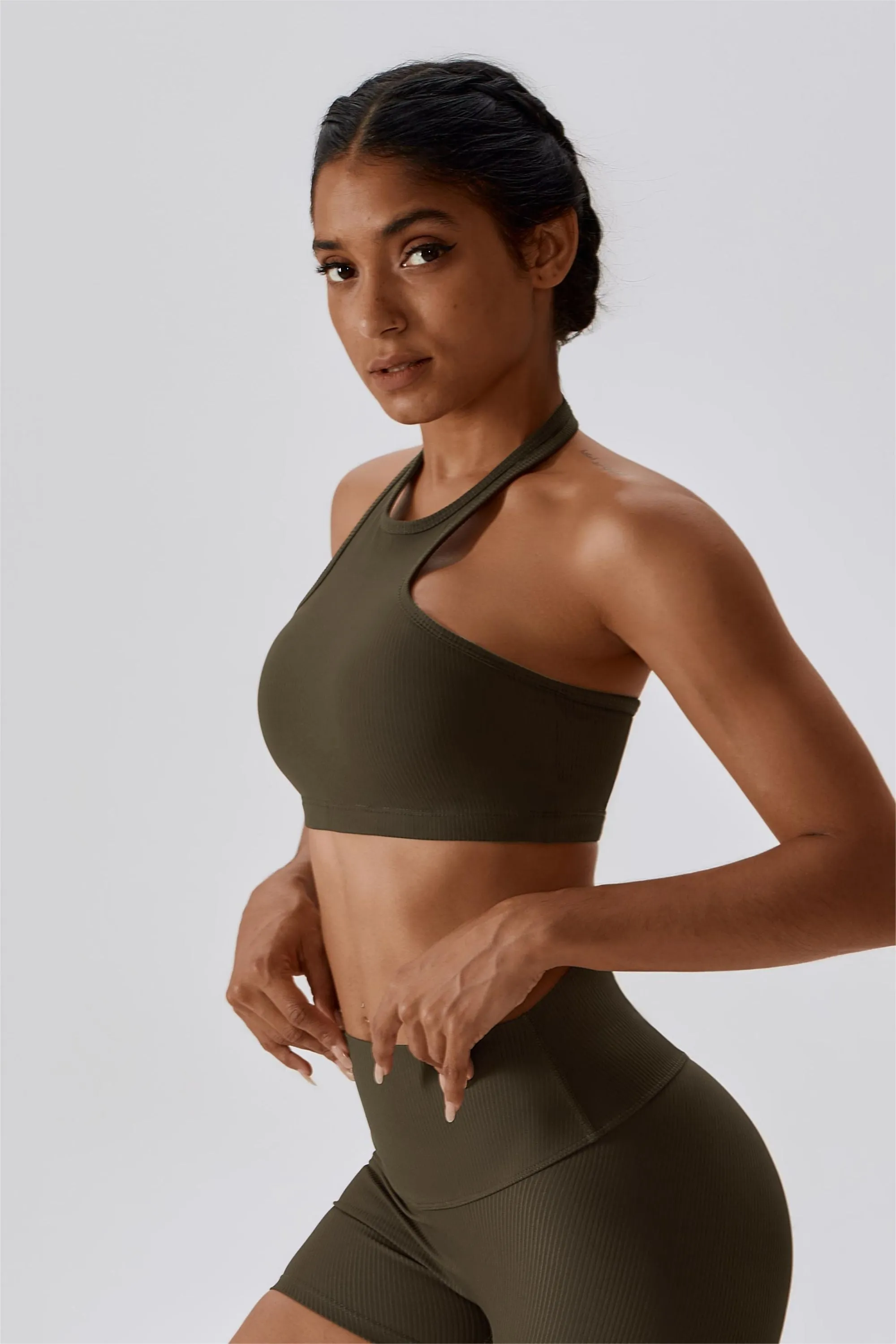 Halter Neck Backless Sports Bra