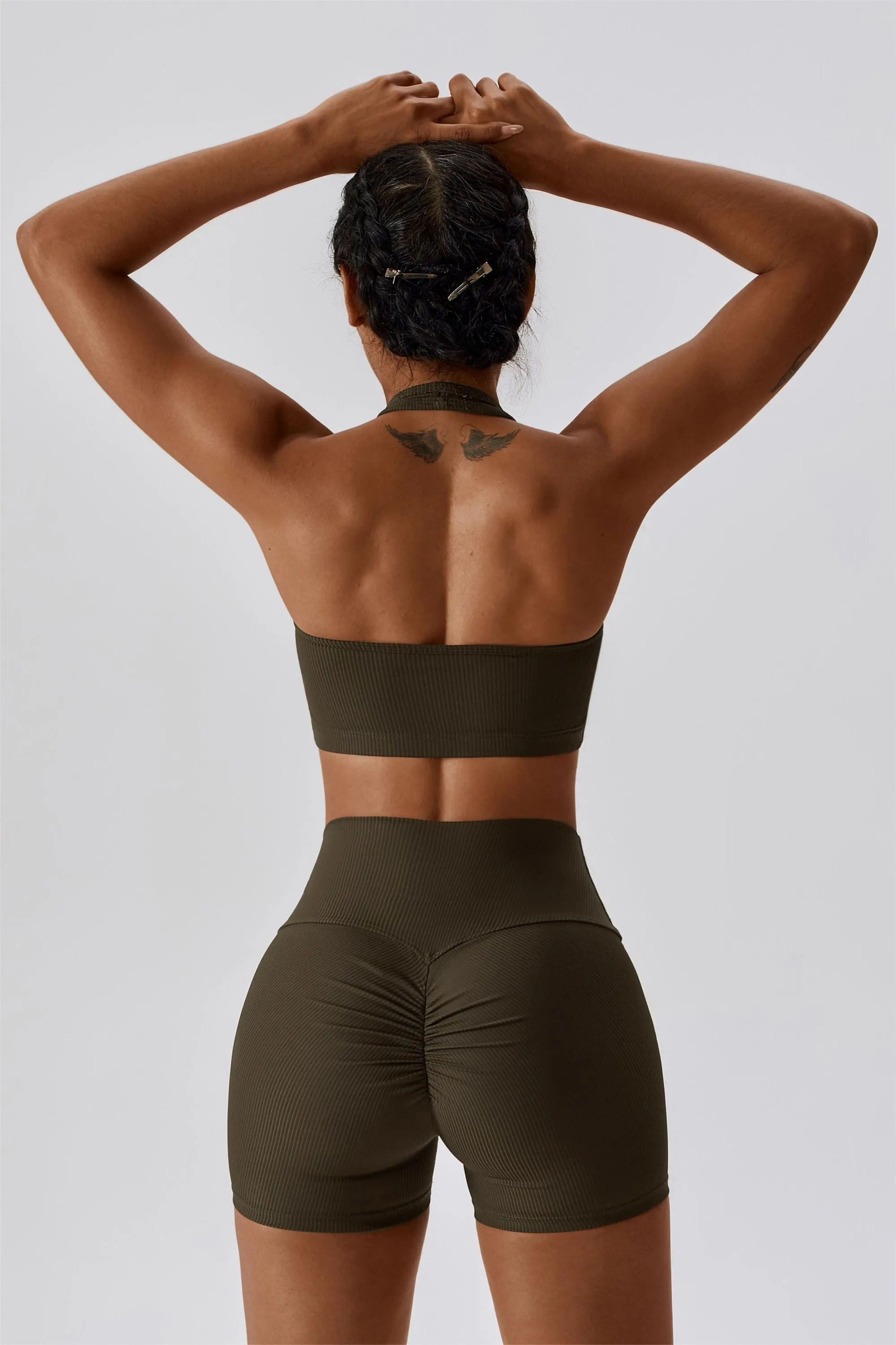 Halter Neck Backless Sports Bra