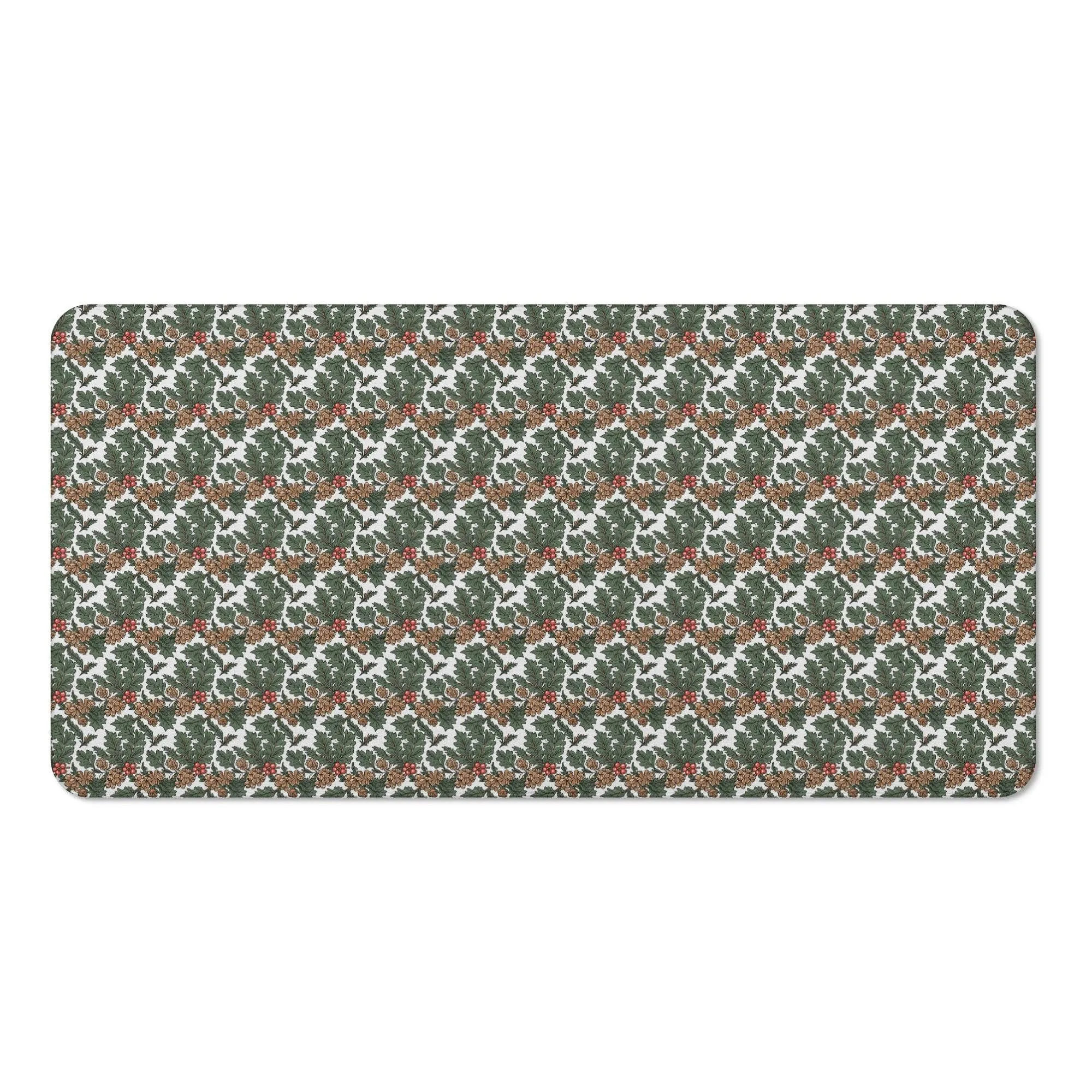 Holly Pine Bath Towel