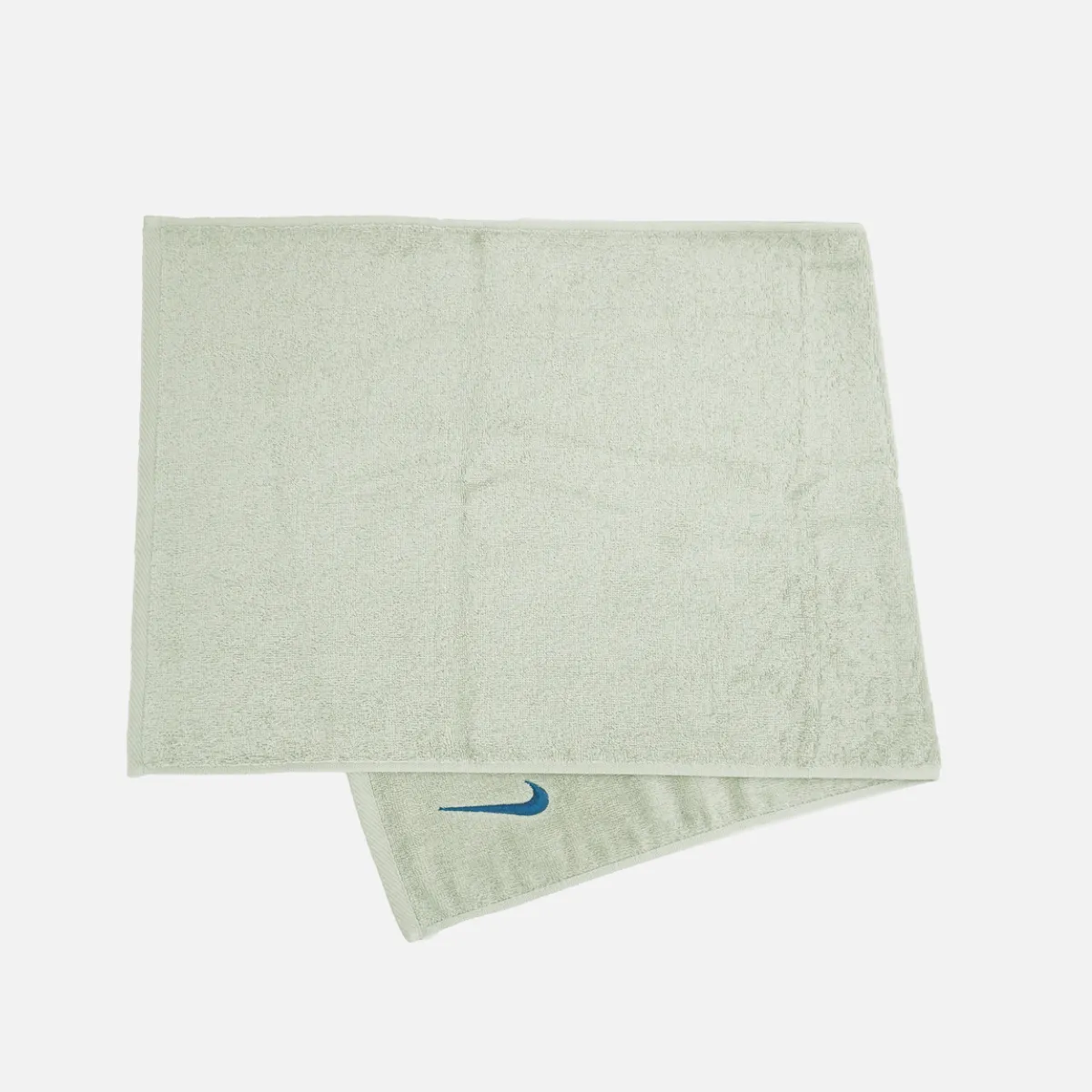 Nike Solid Core Towel -Light Green