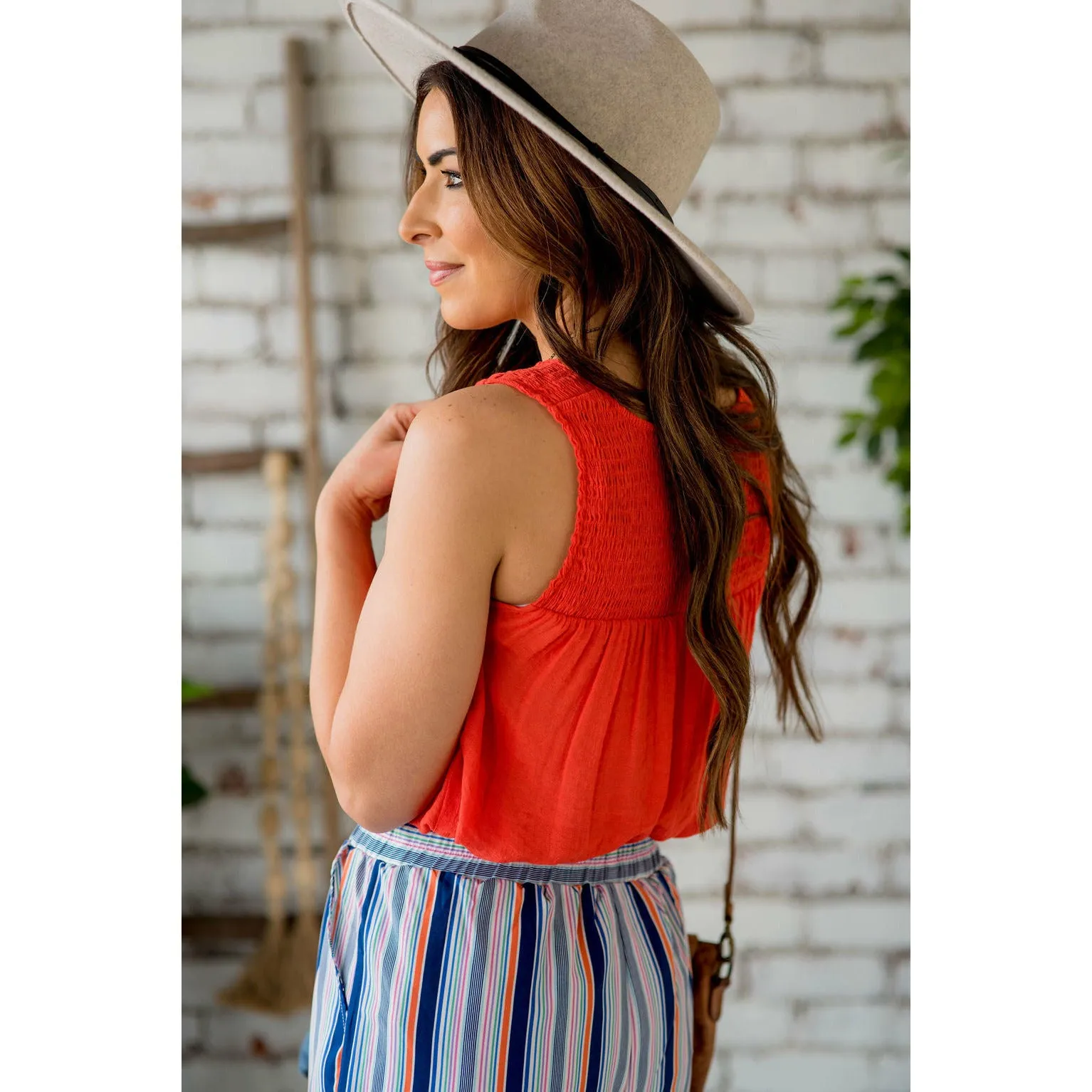 Ruched Tissue V-Neck Tank