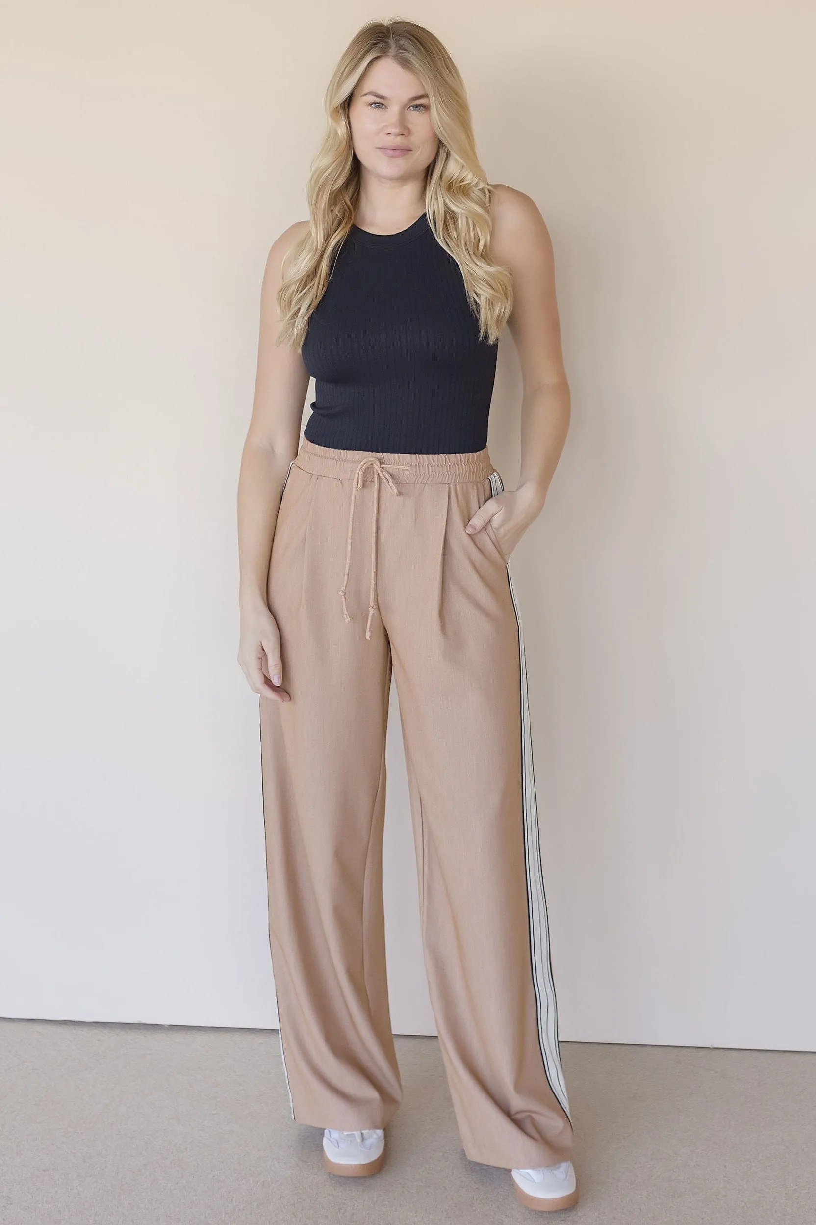 Sporty Tencel Pull-On Pant