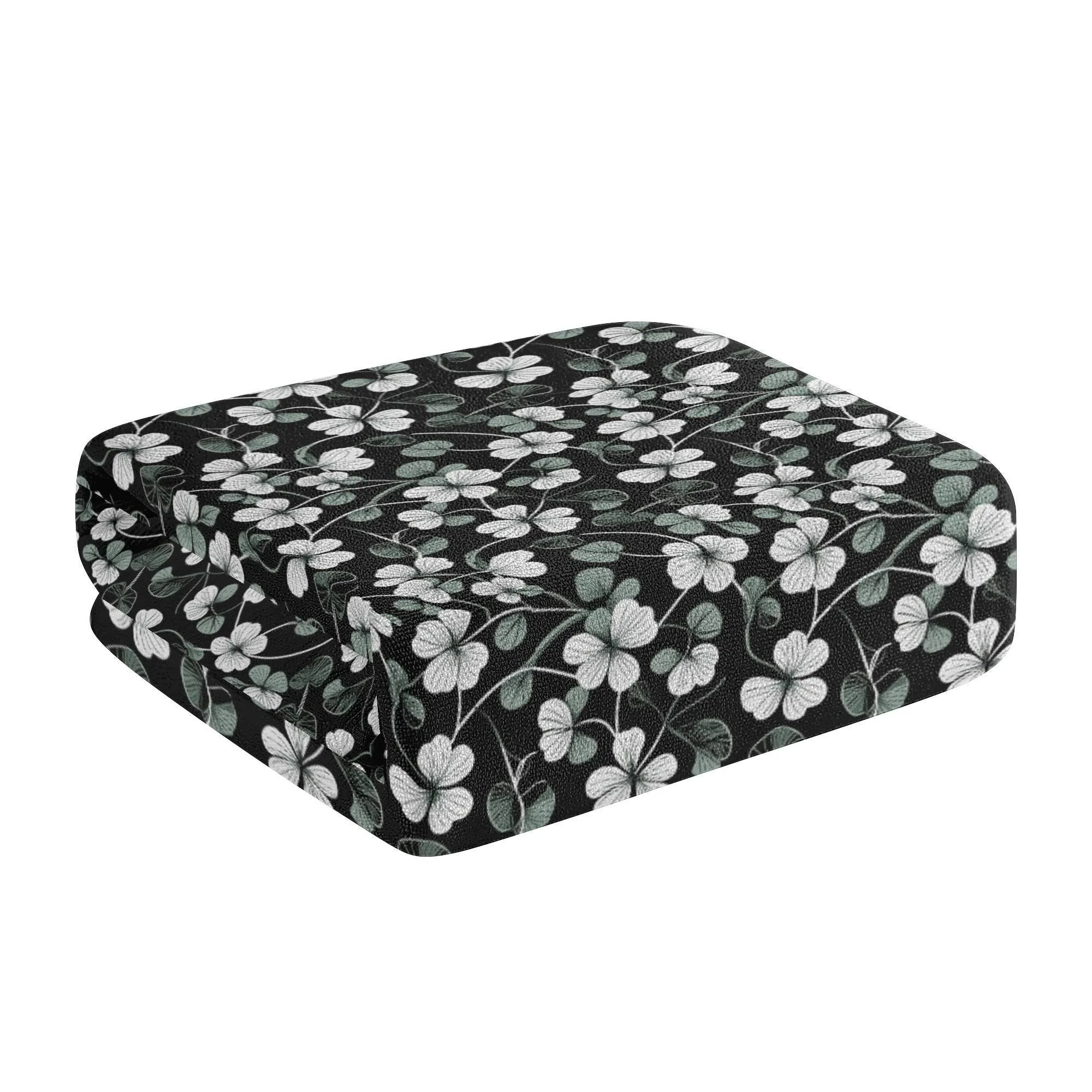 White and Green Clover Bath Towel